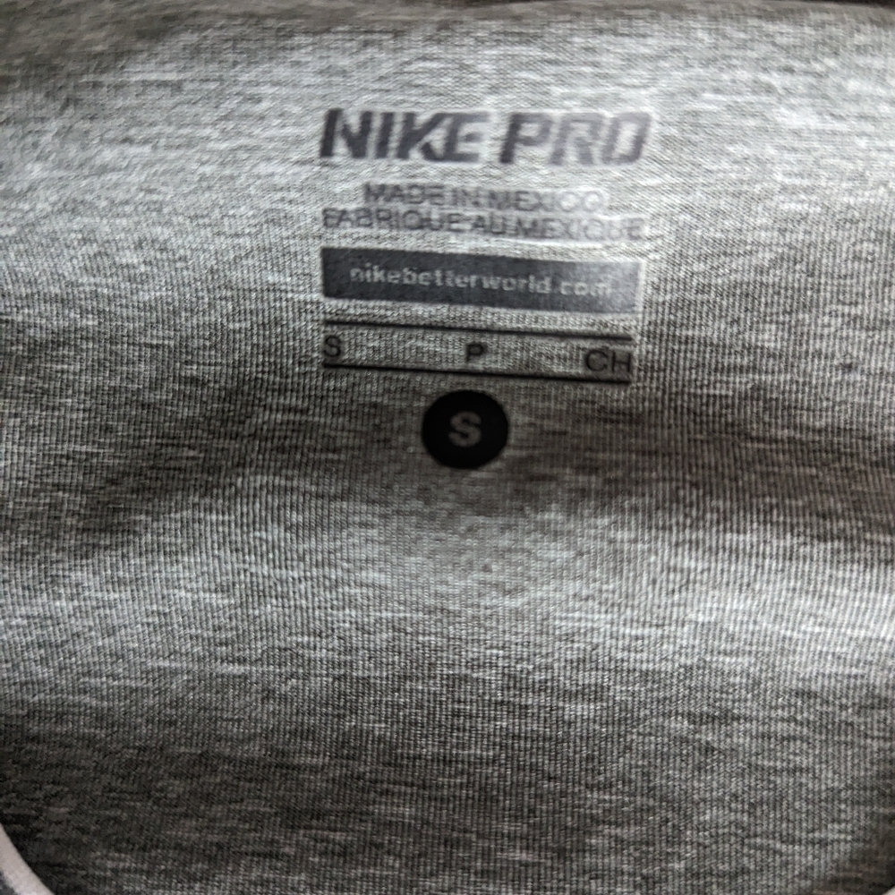 Nike Pro Tee - Picture 3 of 6